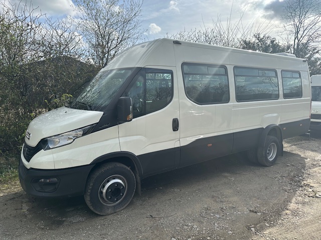 IVECO BUS DAILY;